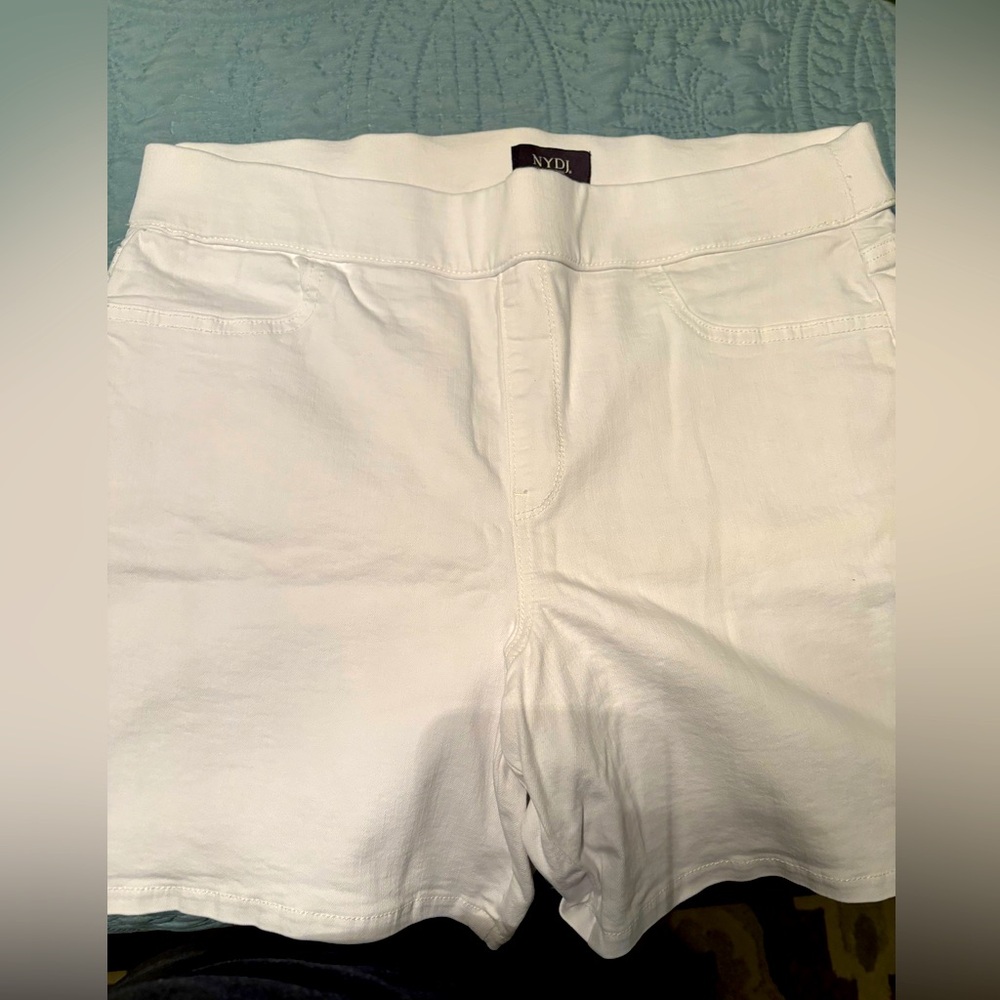 White NYDJ dressy denim shorts